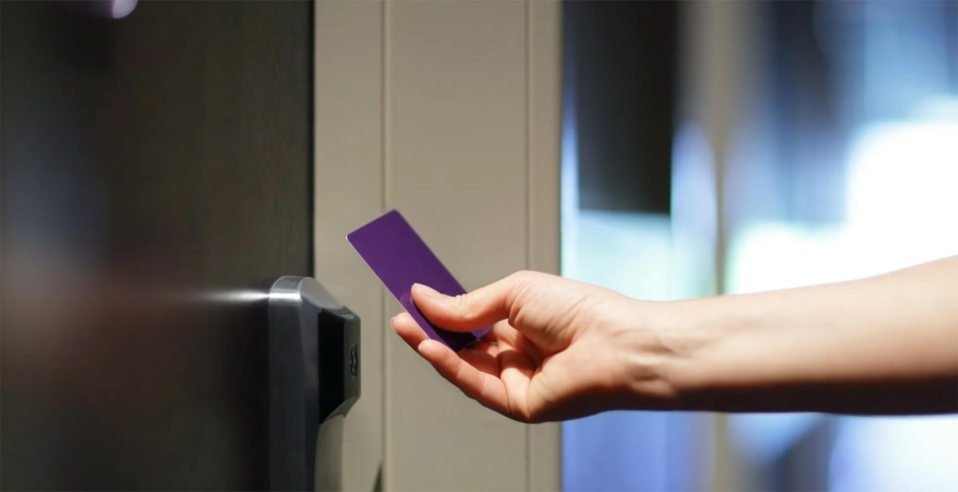 Hệ  Thống  <span>An Ninh Giám Sát </span>và </Span> An Toàn Cuộc Sống